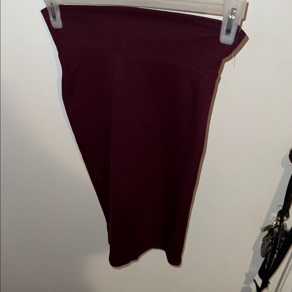Labijou Elegant Burgundy Skirt Small